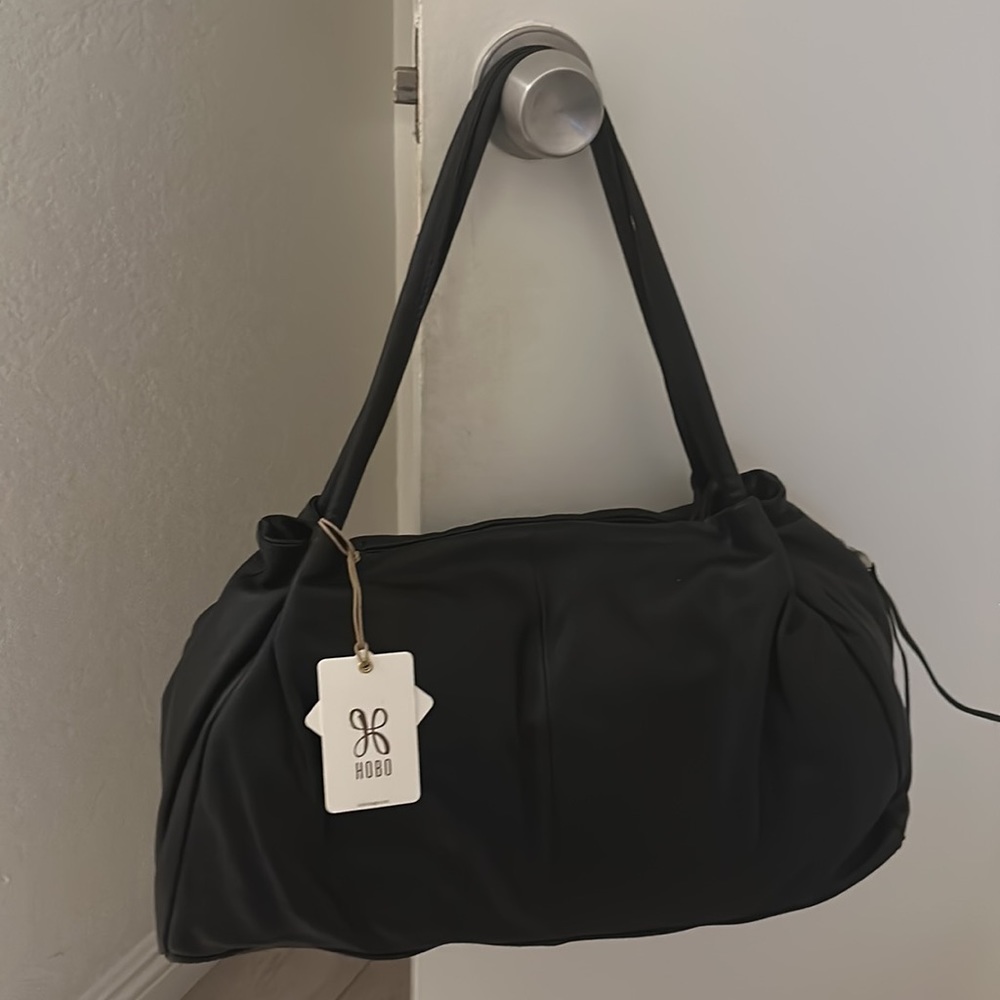 Hobo Genuine Leather Medium Shoulder Bag. This is brand new with tags.